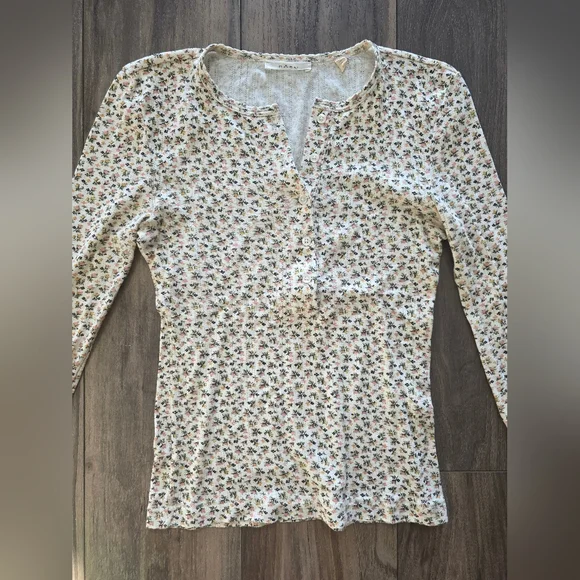 Dôen Paola Tee in Sunlit Secret Garden - Picture 5 of 13